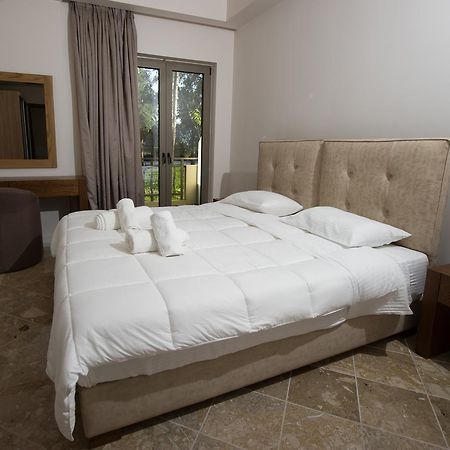 Corali Resort Агринион Экстерьер фото